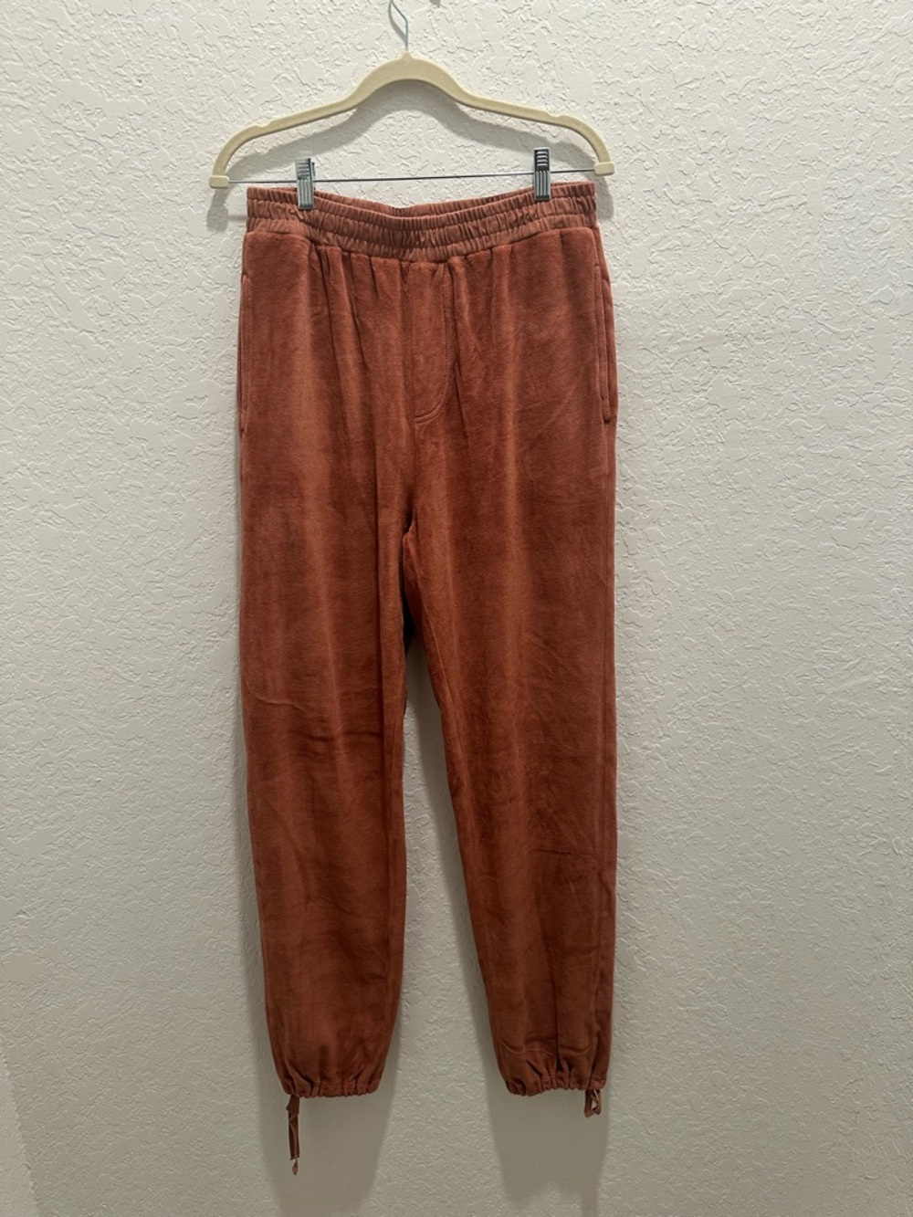 Suzi Kondi Rust Brown Women’s Jogger Sweatpants